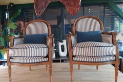 renovation-fauteuil-bergere-tapissier-decorateur-tissu-rayure-33140-villenaved ornon-gironde1