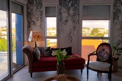 33700-Mérignac-Renovation-papierpeint-panoramique-feuillage-méridienne-fauteuil-médaillon-LouisXVI-coussin-decoration-creation-abat-jour-Bordeaux-Gironde