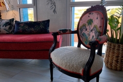 33700-Mérignac-Renovation-papierpeint-panoramique-feuillage-méridienne-fauteuil-médaillon-LouisXVI-coussin-decoration-creation-abat-jour-Bordeaux-Gironde4