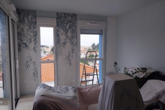 33700-Mérignac-Renovation-papierpeint-panoramique-feuillage-méridienne-fauteuil-médaillon-LouisXVI-coussin-decoration-creation-abat-jour-Bordeaux-Gironde9