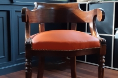 tapissier-decorateur-restauration-fauteuil-cuir-tissu-renovation-ameublement-fait-main-made-in-france-bordeaux-gironde3