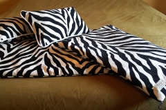 couture-ameublement-coussin-plaid-tissu-zebre-tapissier-bordeaux-gironde3