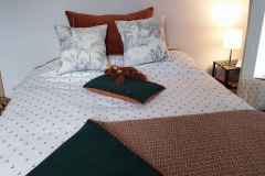 decoration-chambre-rideaux-coussin-chemindelit-surmesure-tringle-couture-ameublement-tapissier-gironde3
