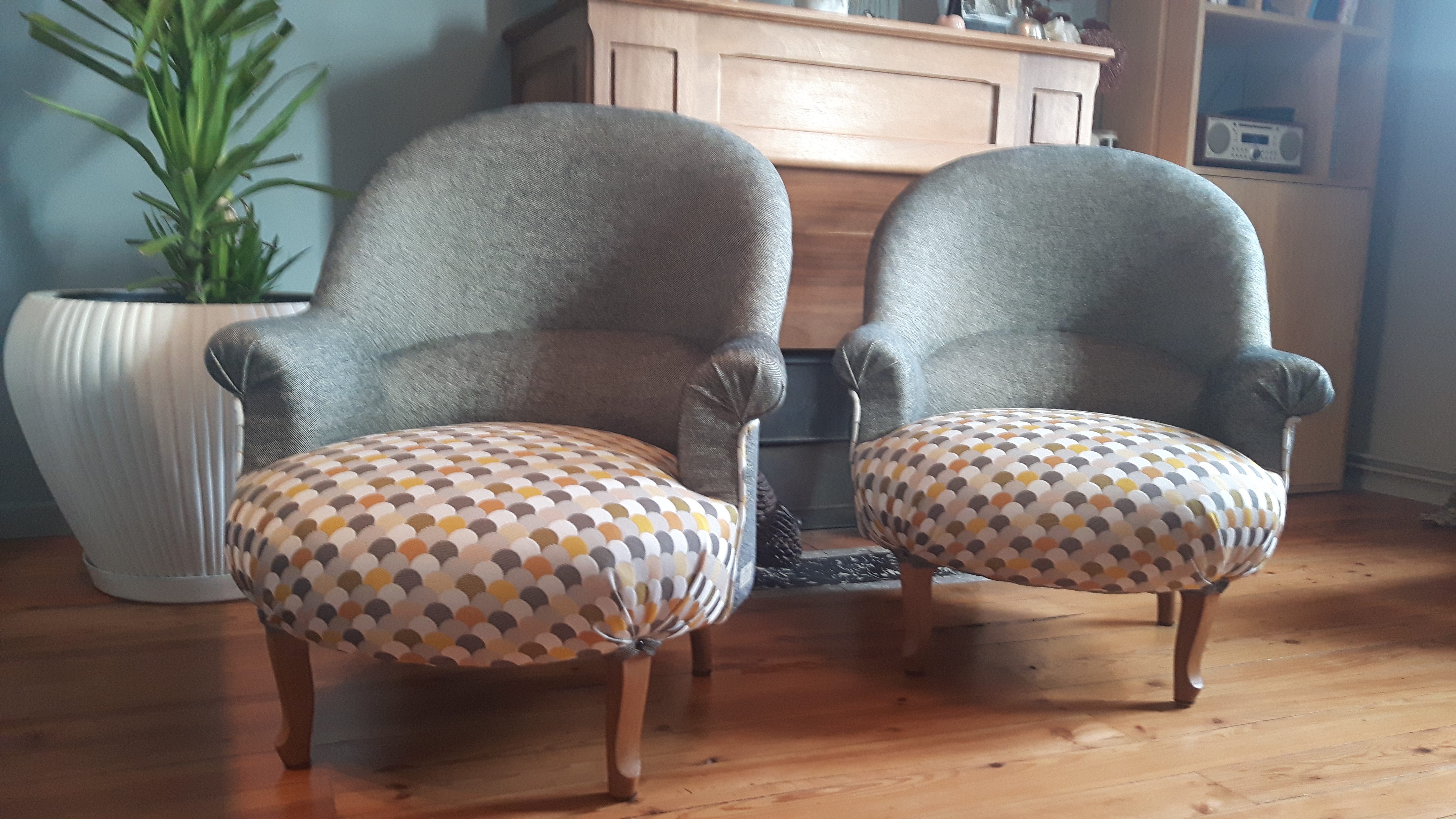 Pessac – Bordeaux fauteuils crapaud