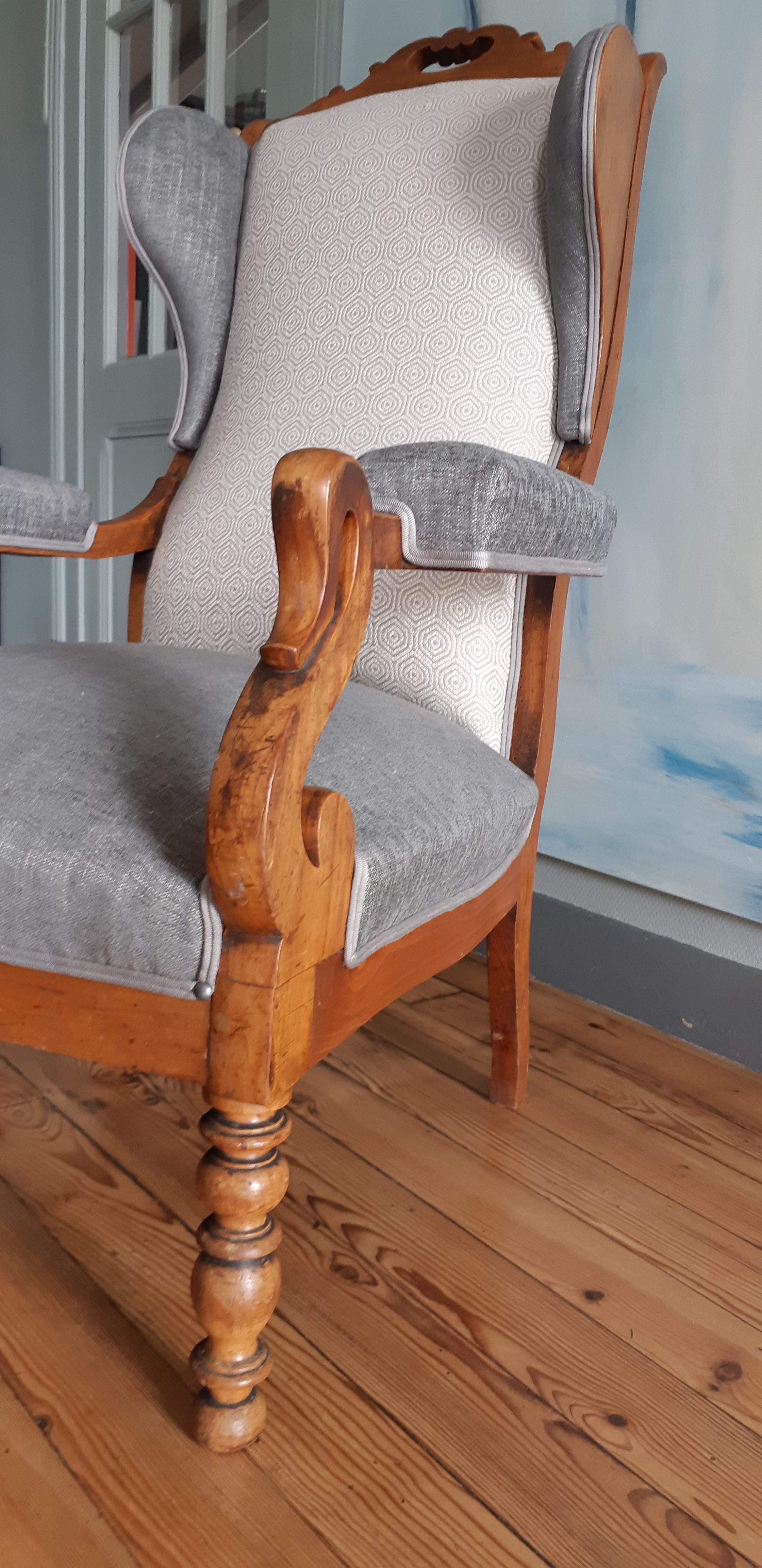 Bègles – Bordeaux Artisan-tapissier décorateur- fauteuil voltaire à oreilles